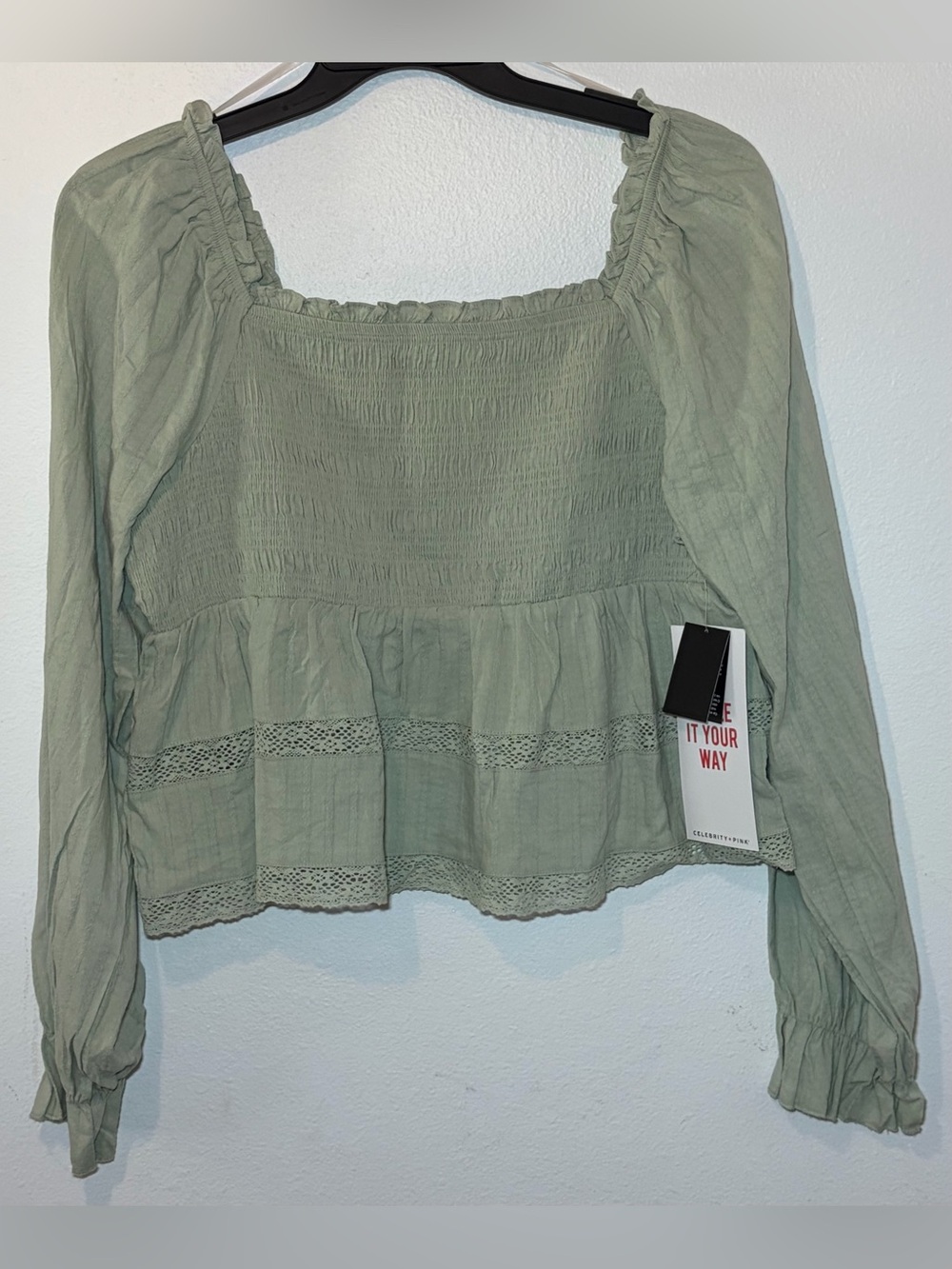 Celebrity Pink women’s smocked ruffle long sleeve top XXL Green